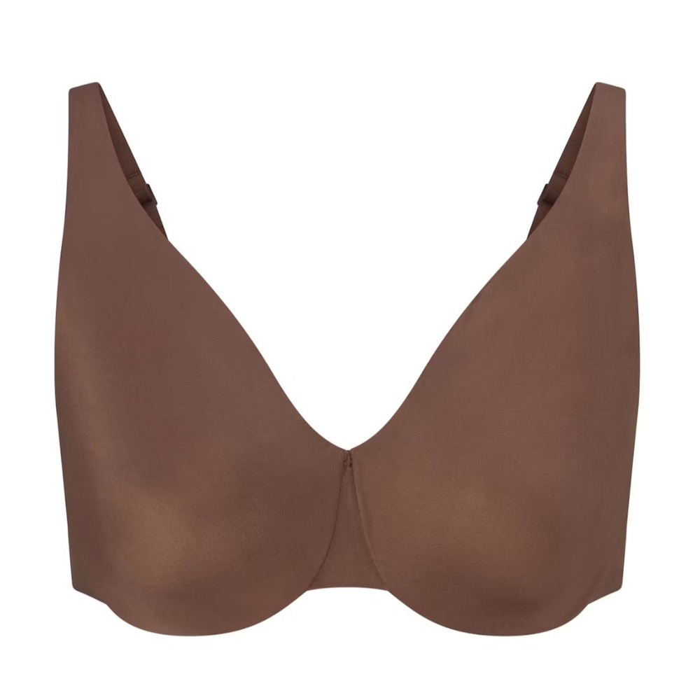 SKIMS Smooth Contour Bra in Brown